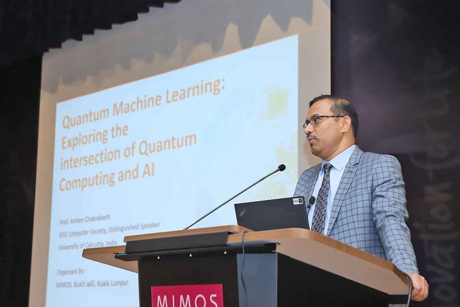 Quantum Machine Learning