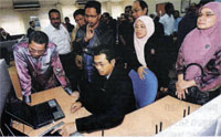 Lancar Pusat Kecemerlangan Teknologi