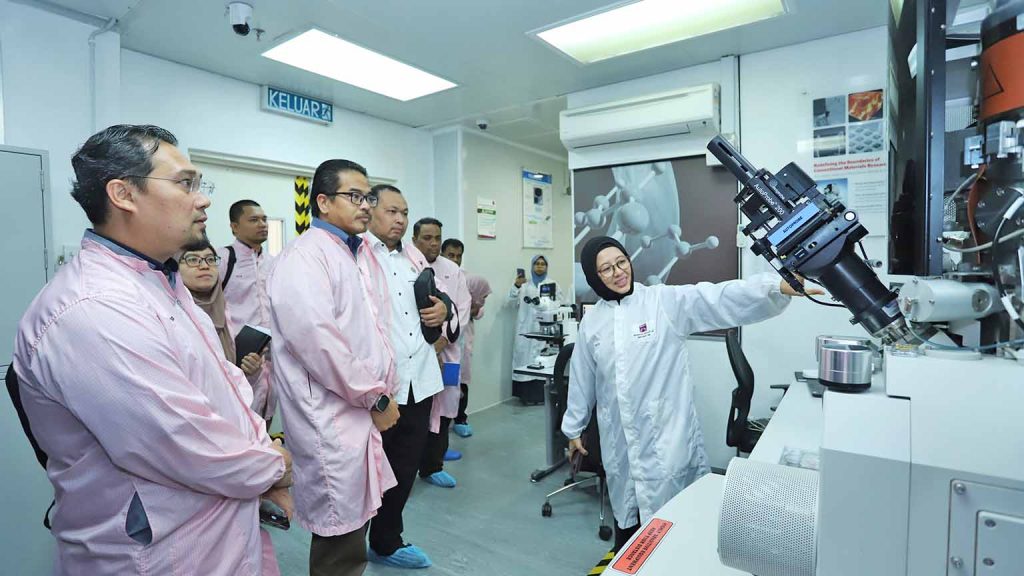 CORPhighlights_0000s_0001_1_18C