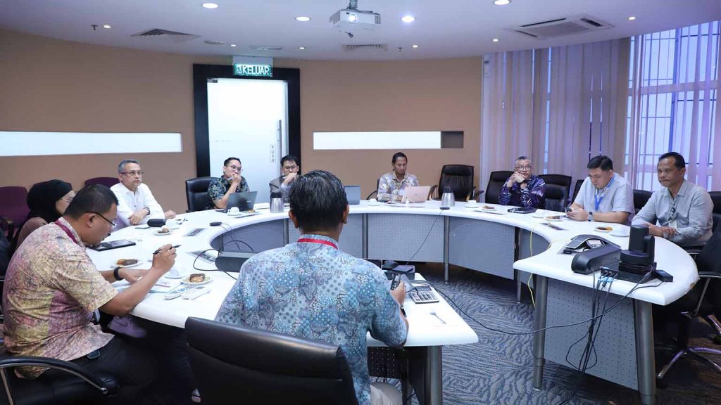 CORPhighlights_0001s_0001_1_17B