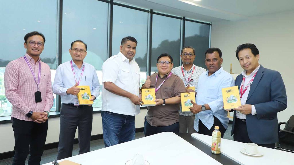 CORPhighlights_0003s_0002_1_15A