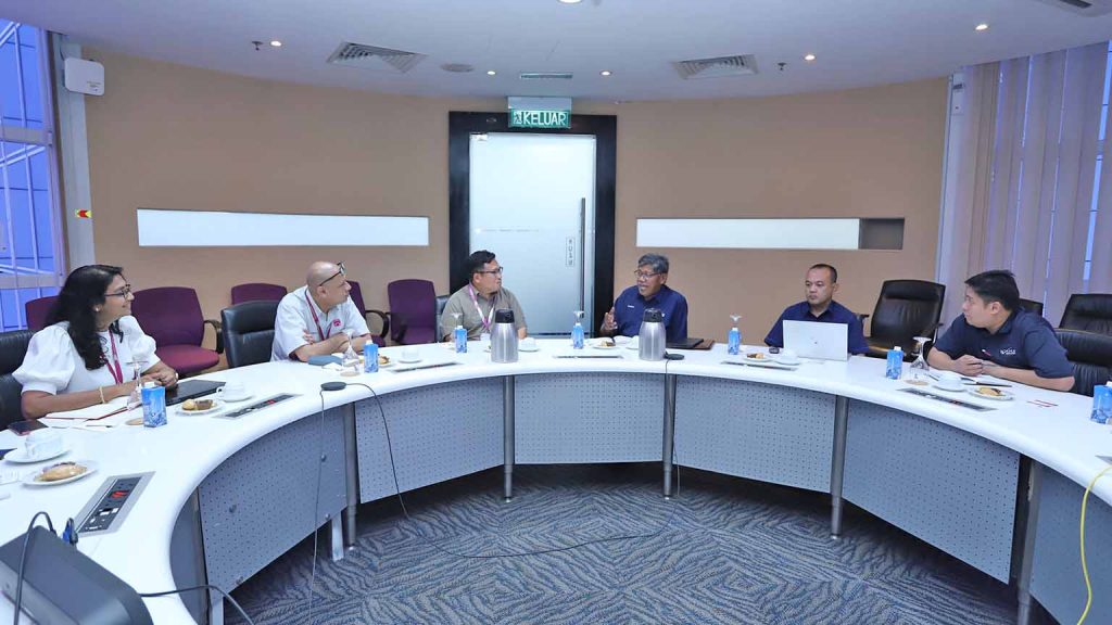 CORPhighlights_0007s_0000_1_11D