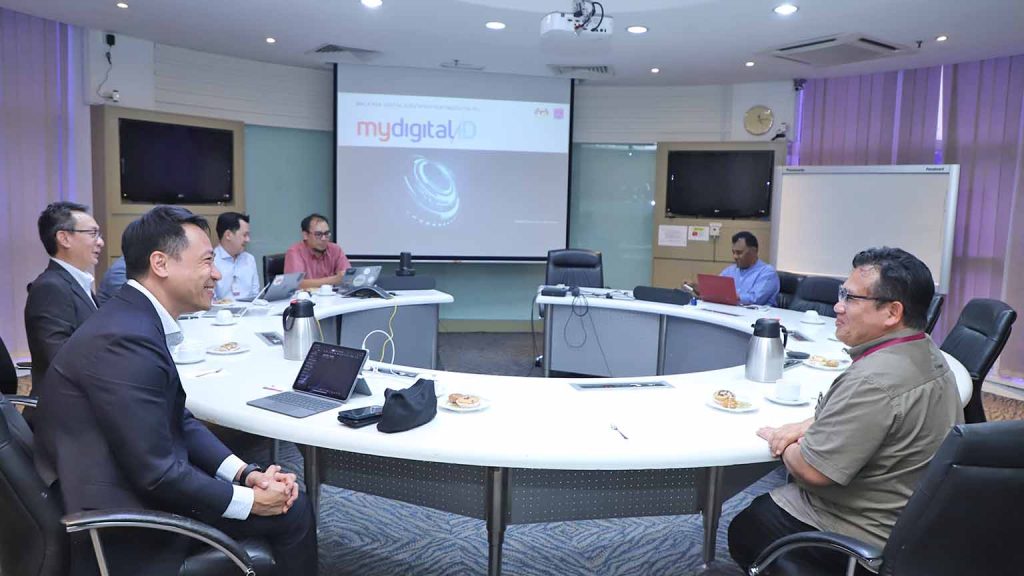 CORPhighlights_0009s_0001_1_9B