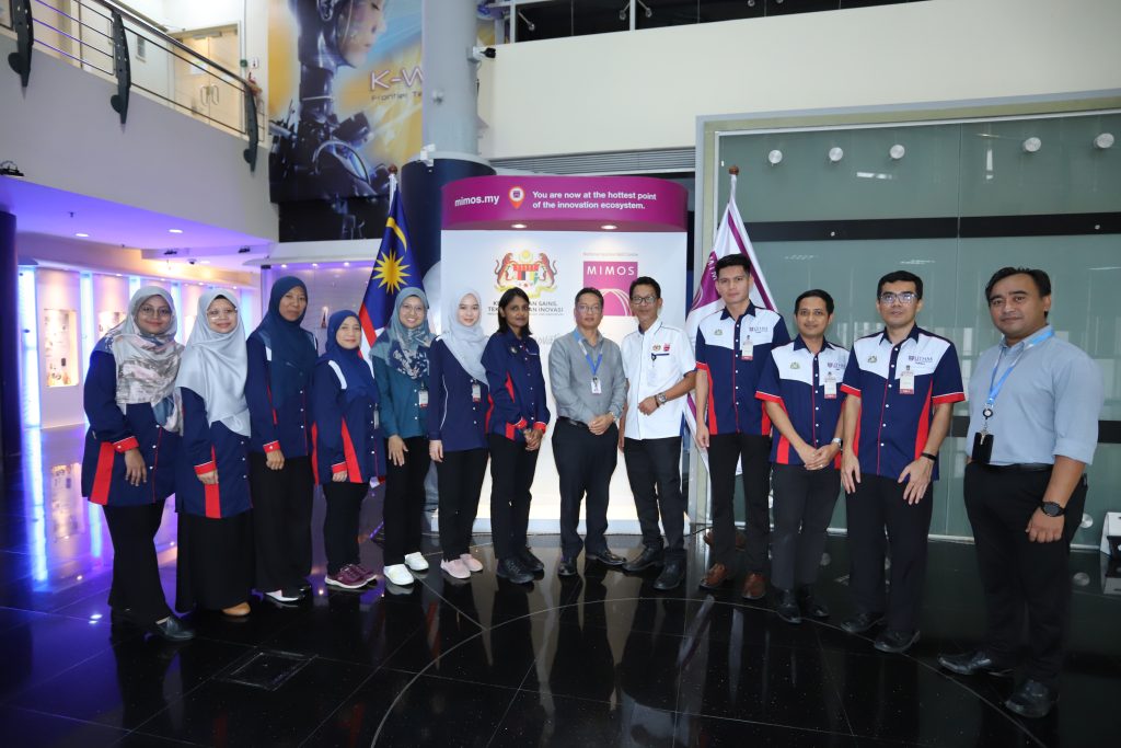 13.UTHM