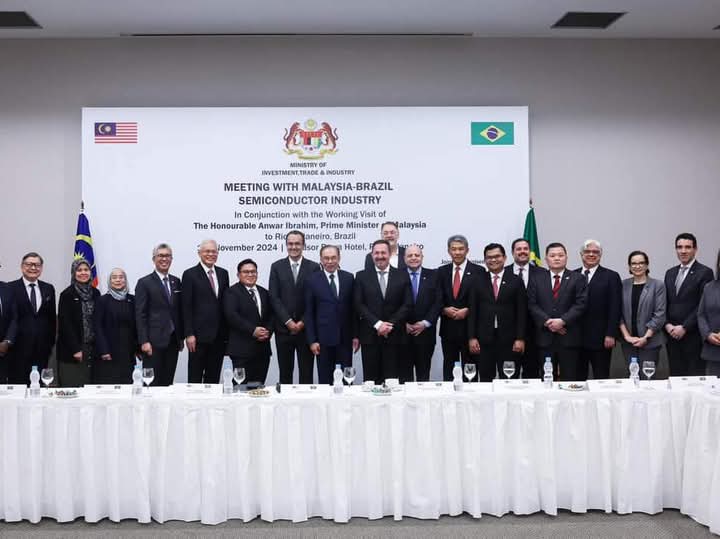 WhatsApp Image 2024-12-16 at 10.48.05 (2)