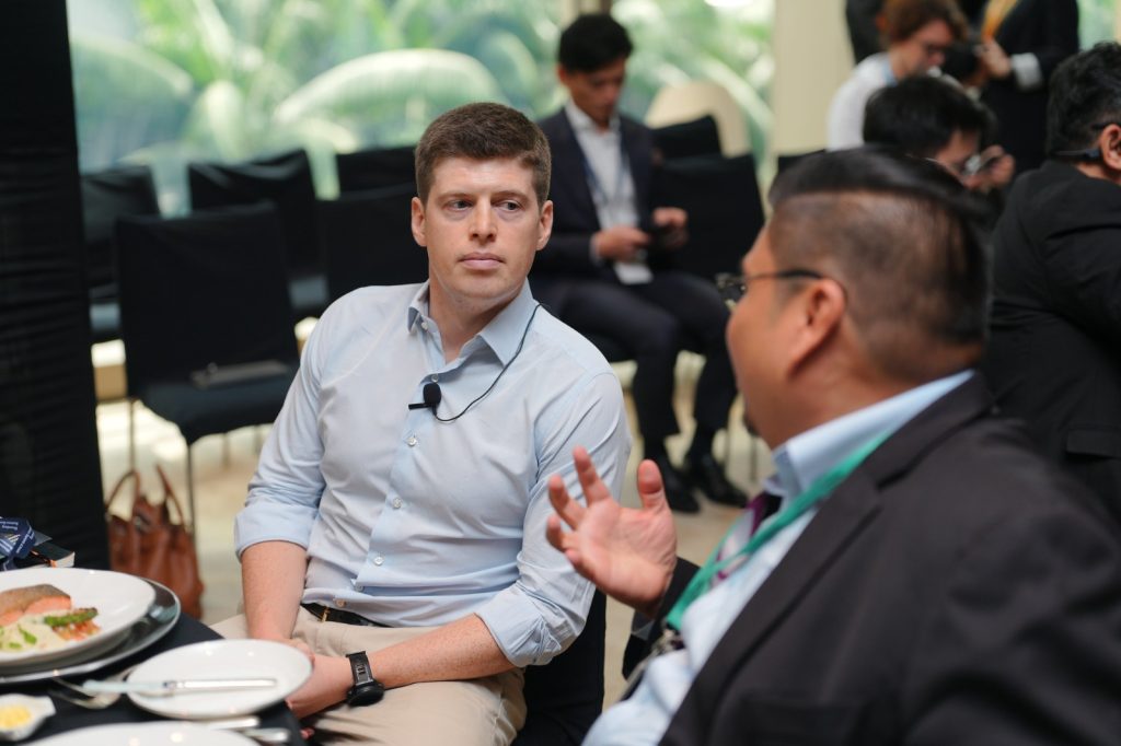 574083557_1678079300188682_5744117638352616967_n